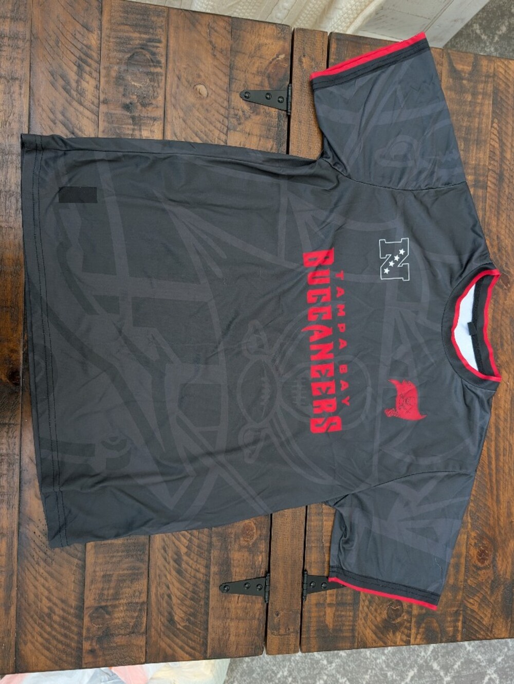 Tampa Bay Buccaneers Black Graphic Tee